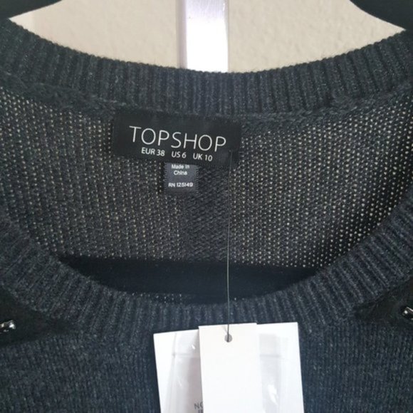 NWT Topshop Embellished Shoulder Grey Sweater - Picture 7 of 7
